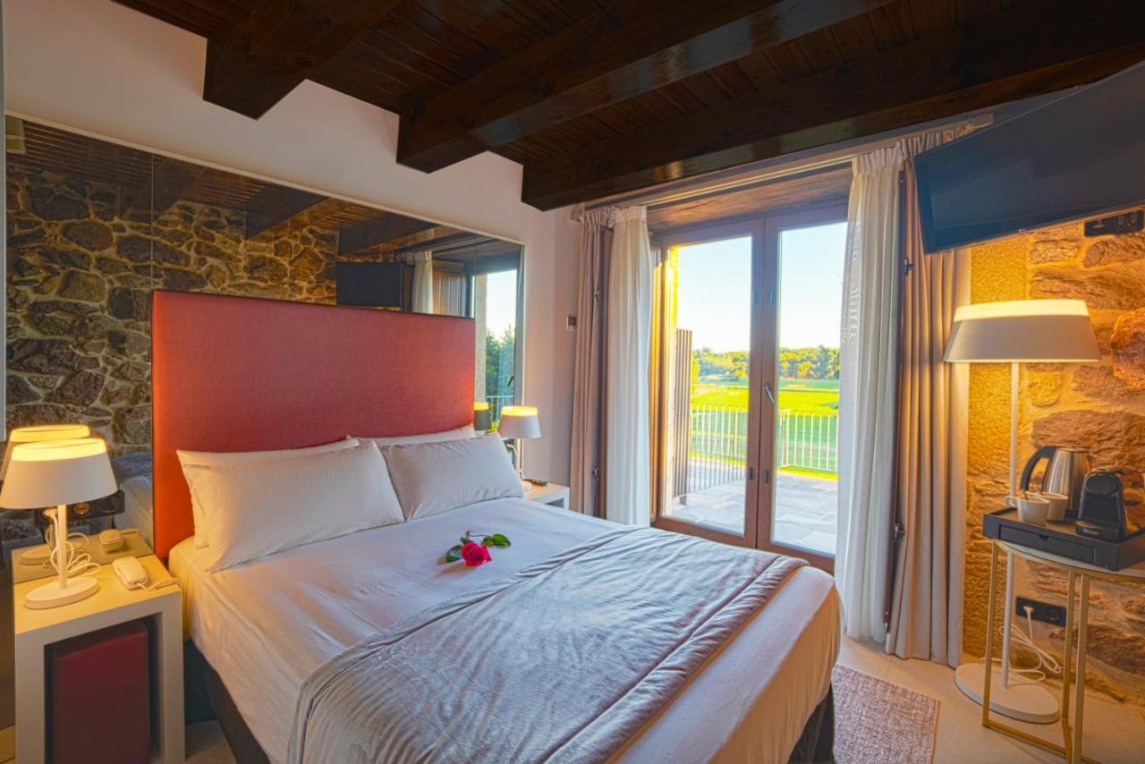 Hotel As Torres Da Hermida Монтерросо Экстерьер фото