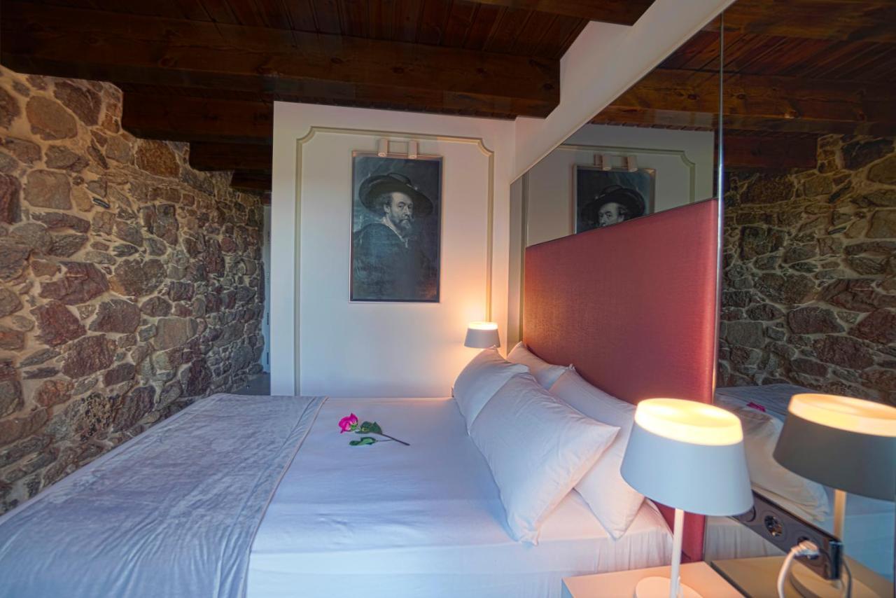 Hotel As Torres Da Hermida Монтерросо Экстерьер фото